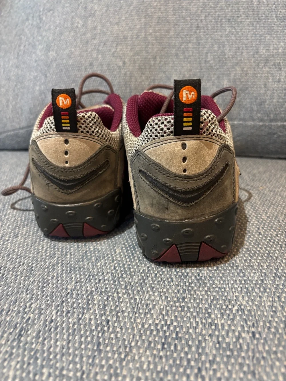 Merrell chameleon arc wind hiking shoes! 7.5